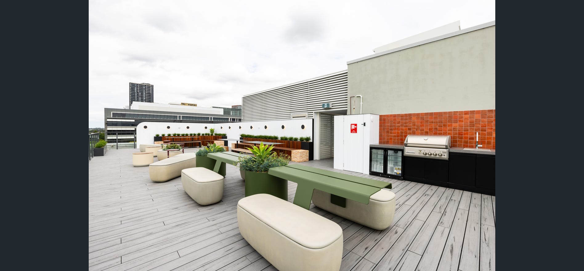 8 Australia Avenue Rooftop MKGS